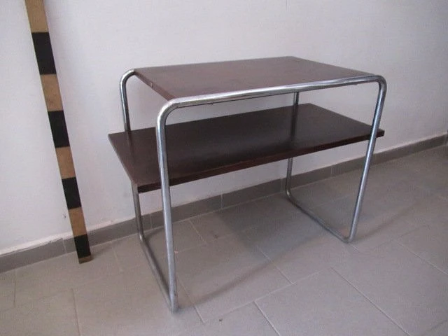 Coffee table with shelf