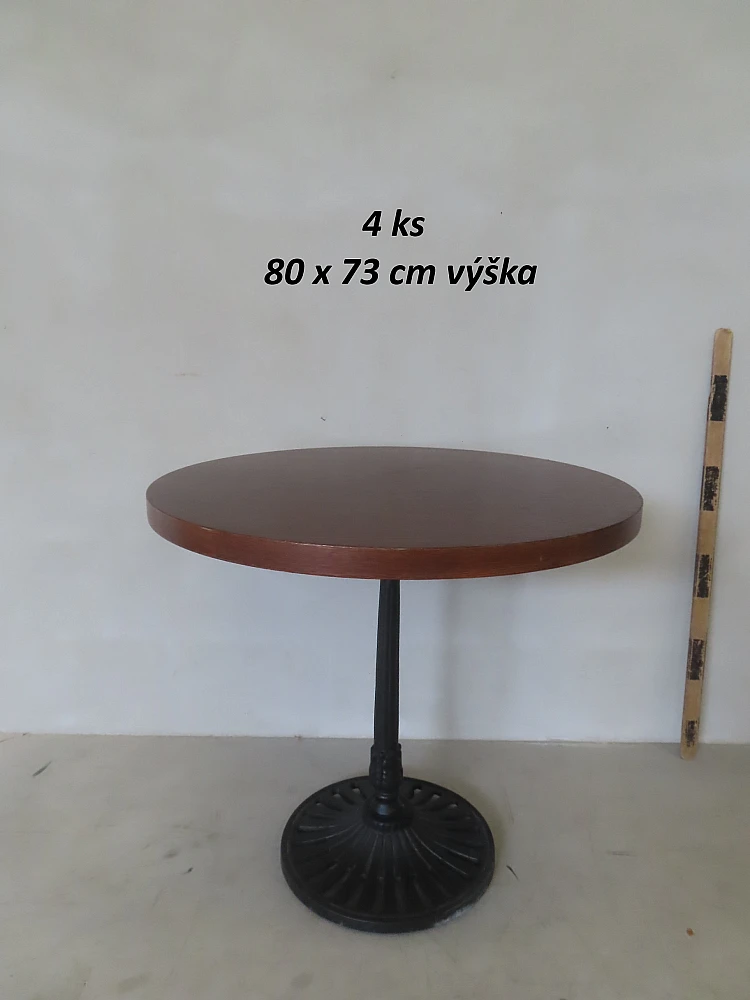 Runder Kaffeetisch